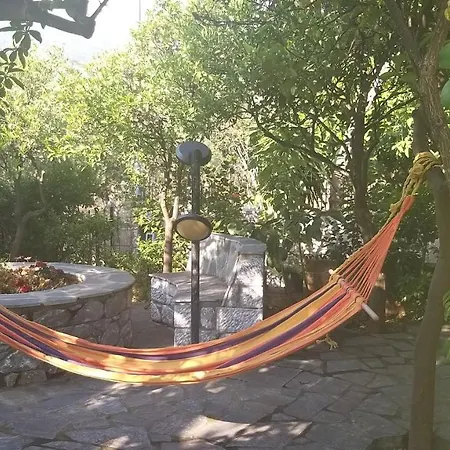 Onar A Stone House With Amazing View Tatil Evi Stoúpa