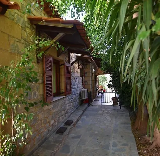 Дом отдыха Onar A Stone House With Amazing View *