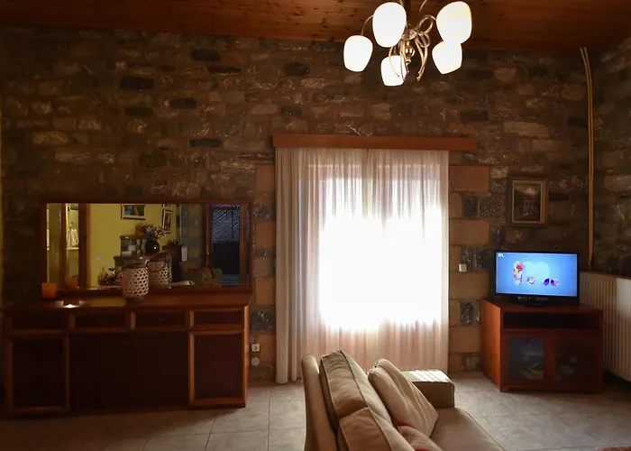 Onar A Stone House With Amazing View *