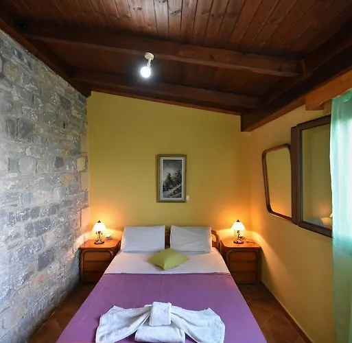 Onar A Stone House With Amazing View *