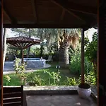 Onar A Stone House With Amazing View * Stoupa