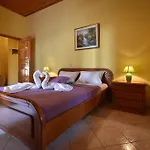 Onar A Stone House With Amazing View * Stoupa