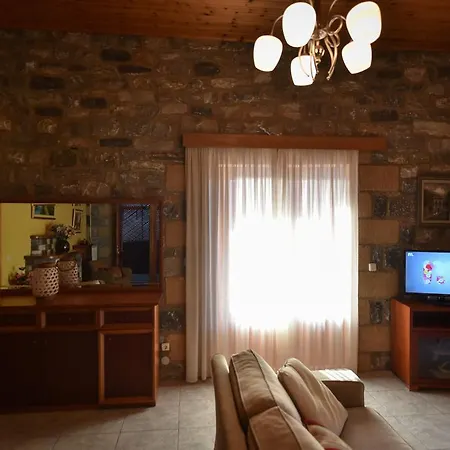 Onar A Stone House With Amazing View *