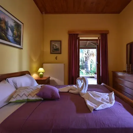 Onar, Stone With Sea View & Private Jacuzzi Stoupa