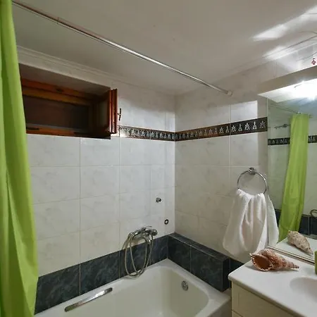 Onar, Stone With Sea View & Private Jacuzzi *