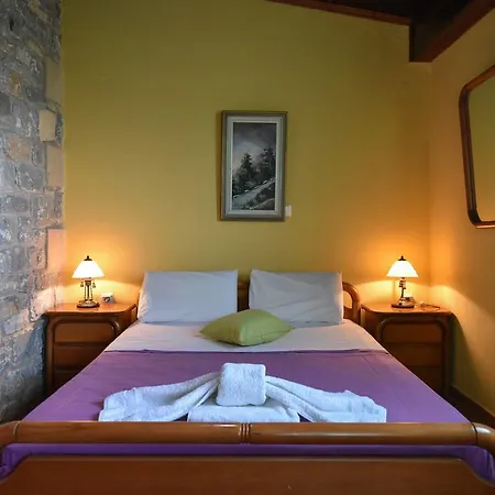 Feriehus Onar A Stone House With Amazing View Stoúpa