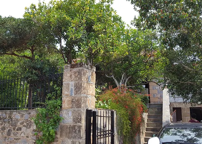 Onar A Stone House With Amazing View